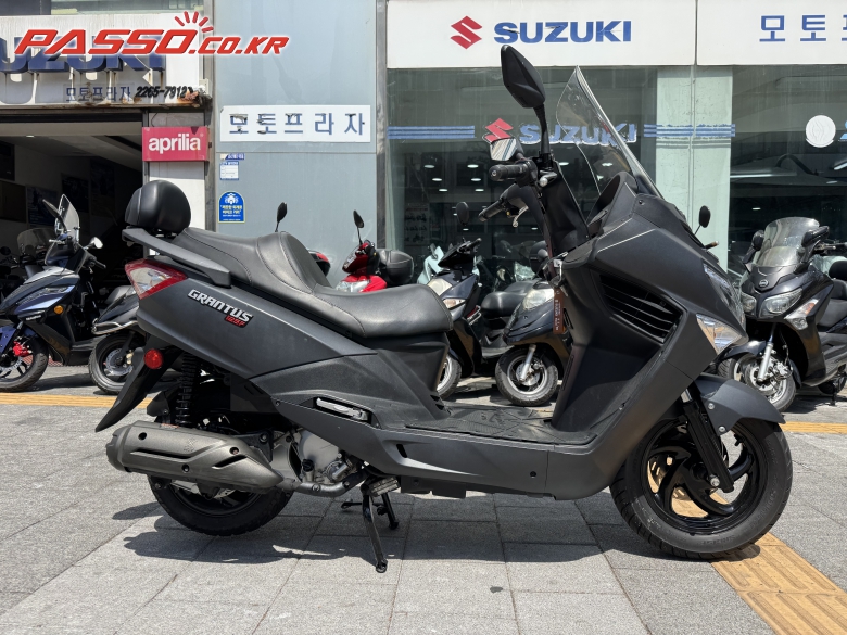 S&T/Hyosung 그란투스 125