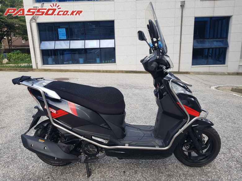 S&T/Hyosung 비버 125 V 디럭스