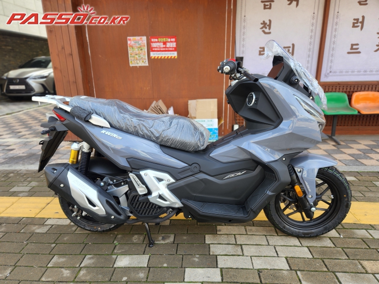 S&T/Hyosung 케이윈 125