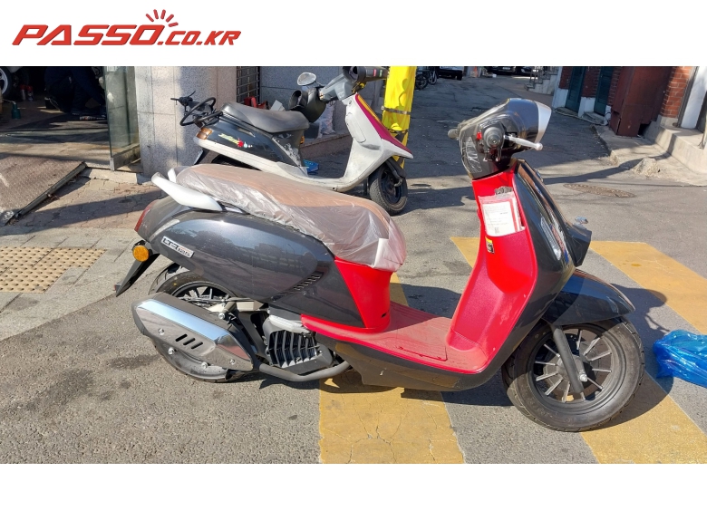 S&T/Hyosung 욜로 125