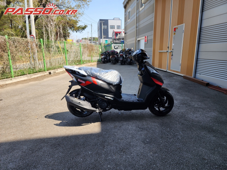 S&T/Hyosung 비버 125 V 스탠다드