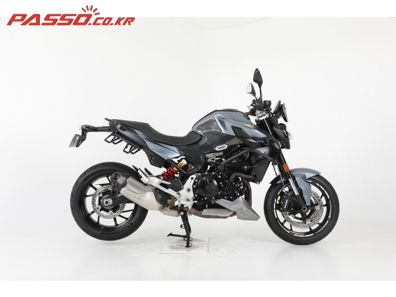 BMW F 900 R