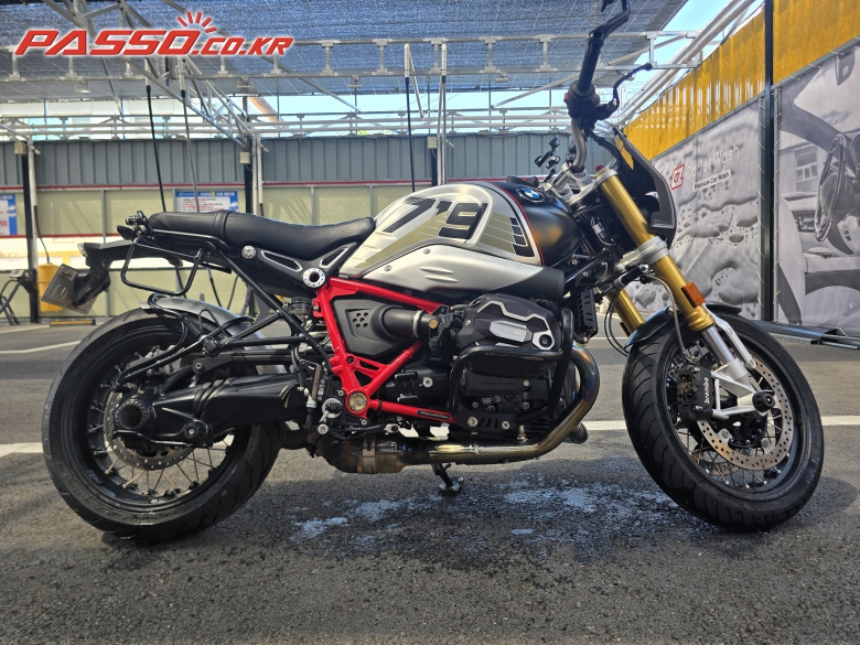 BMW R 나인 T