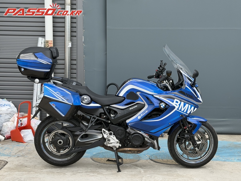 BMW F 800 GT