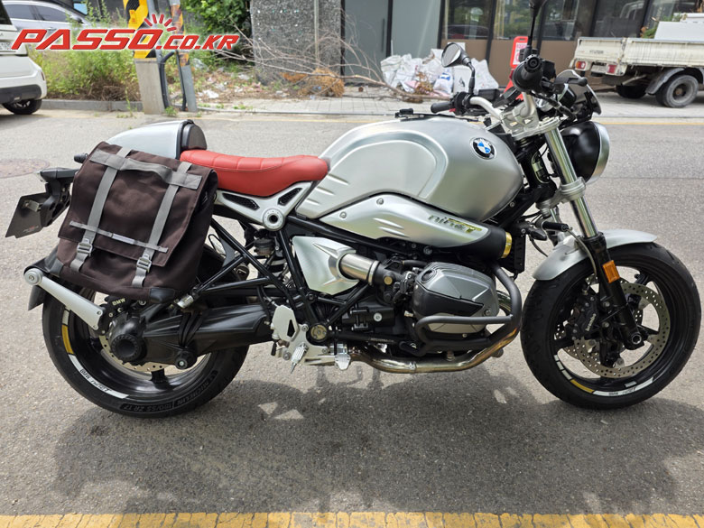 BMW R 나인 T 퓨어