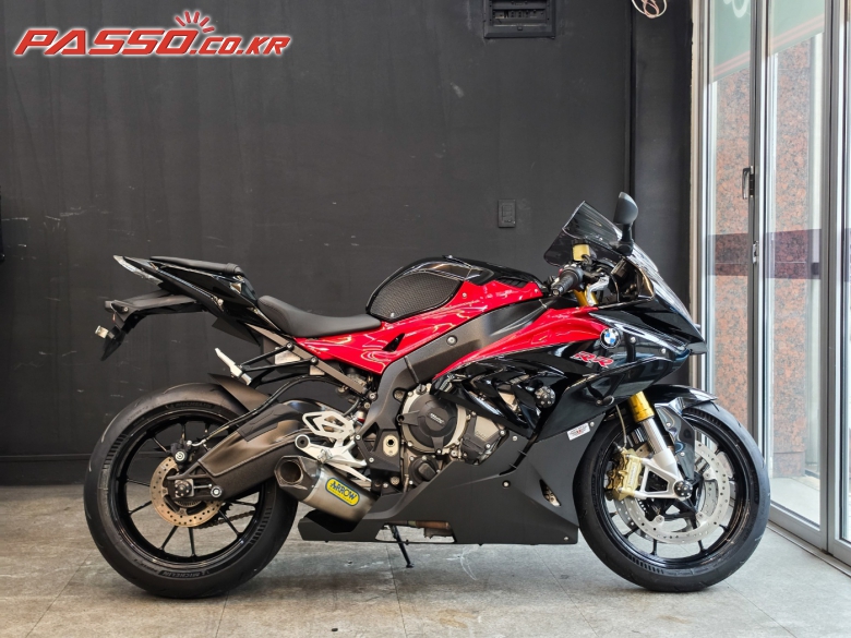 BMW S 1000 RR
