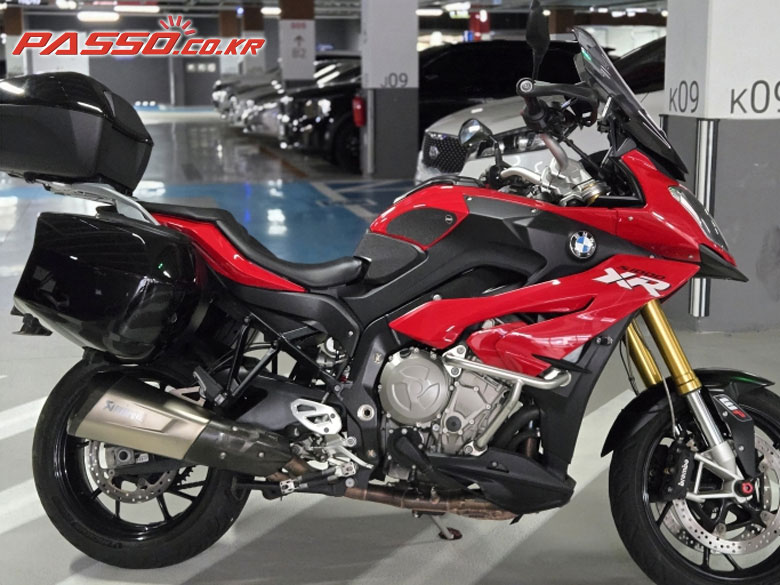 BMW S 1000 XR