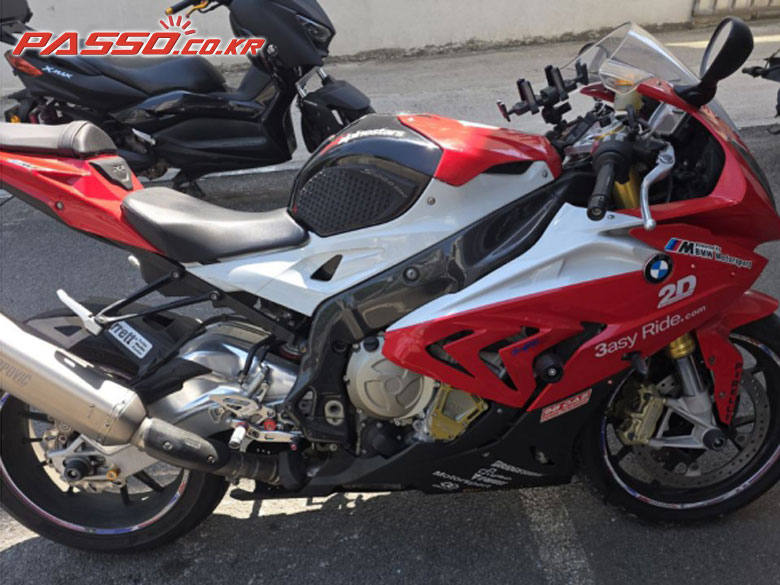 BMW S 1000 RR