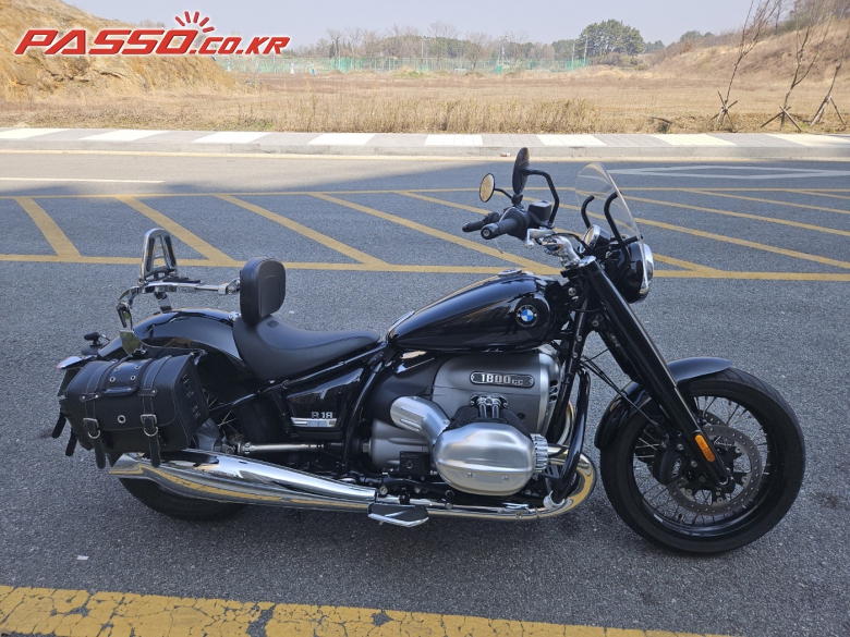 BMW R 18