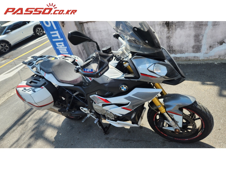 BMW S 1000 XR