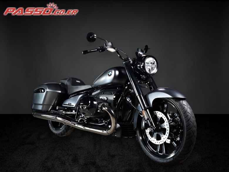 BMW R 18 록테인