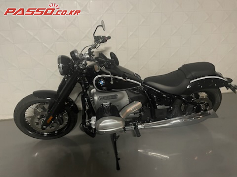 BMW R 18