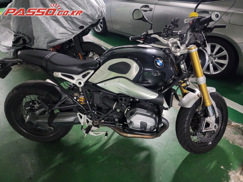 BMW R 나인 T