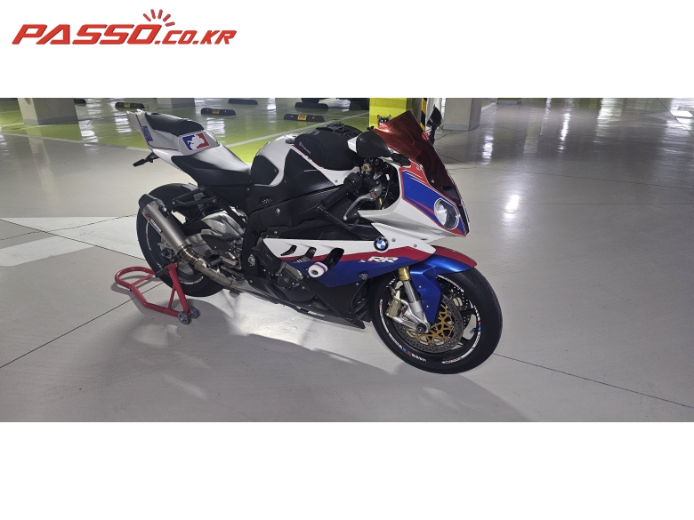 BMW S 1000 RR