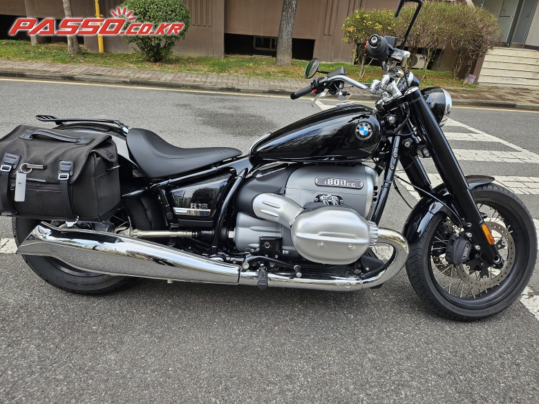 BMW R 18