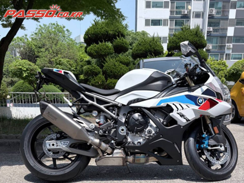 BMW S 1000 RR