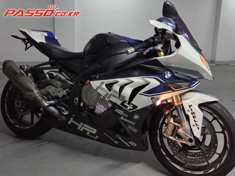 BMW S 1000 RR
