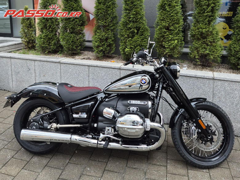 BMW R 18