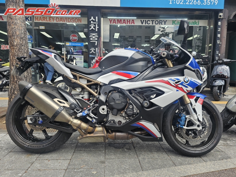 BMW S 1000 RR