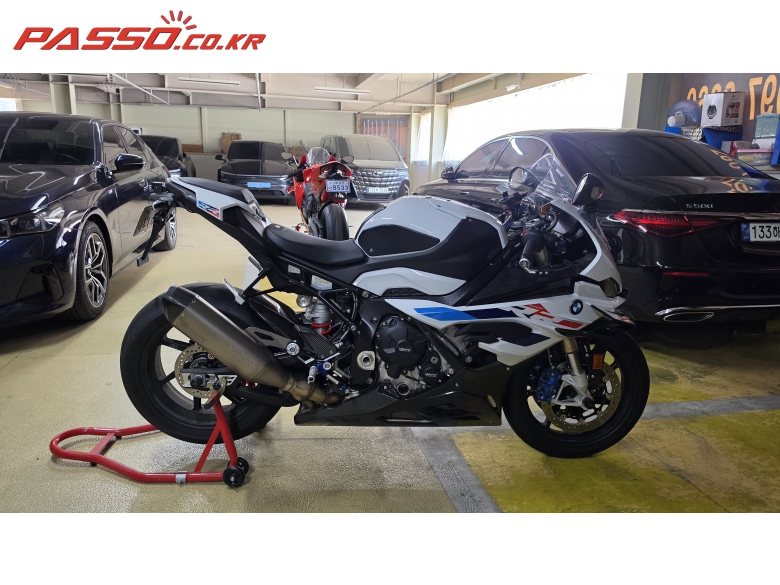 BMW S 1000 RR