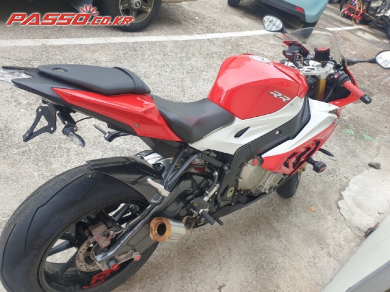 BMW S 1000 RR