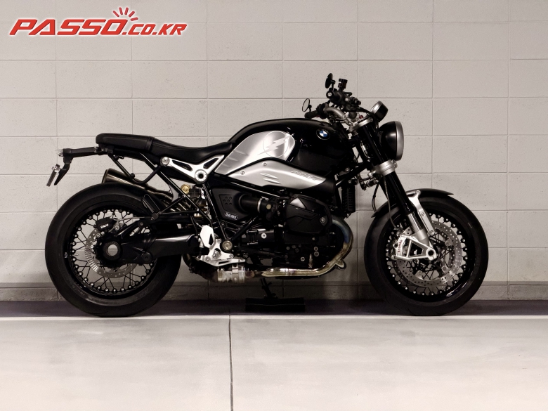 BMW R 나인 T