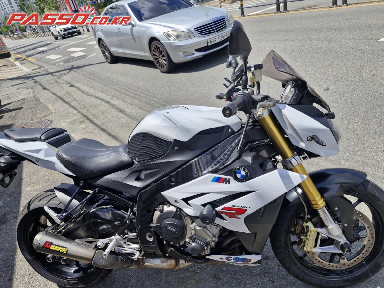 BMW S 1000 R