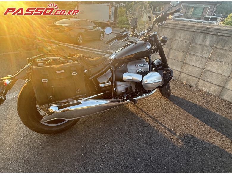 BMW R 18