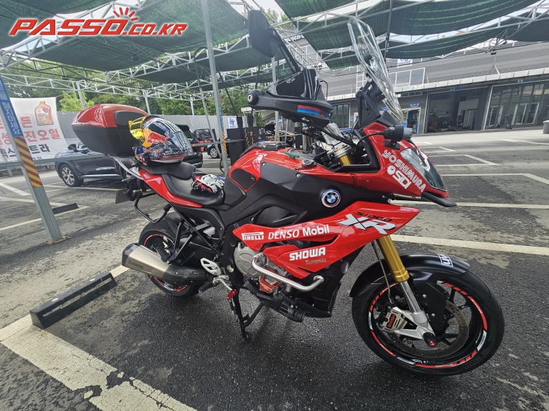 BMW S 1000 XR