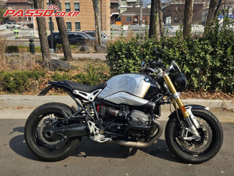 BMW R 나인 T
