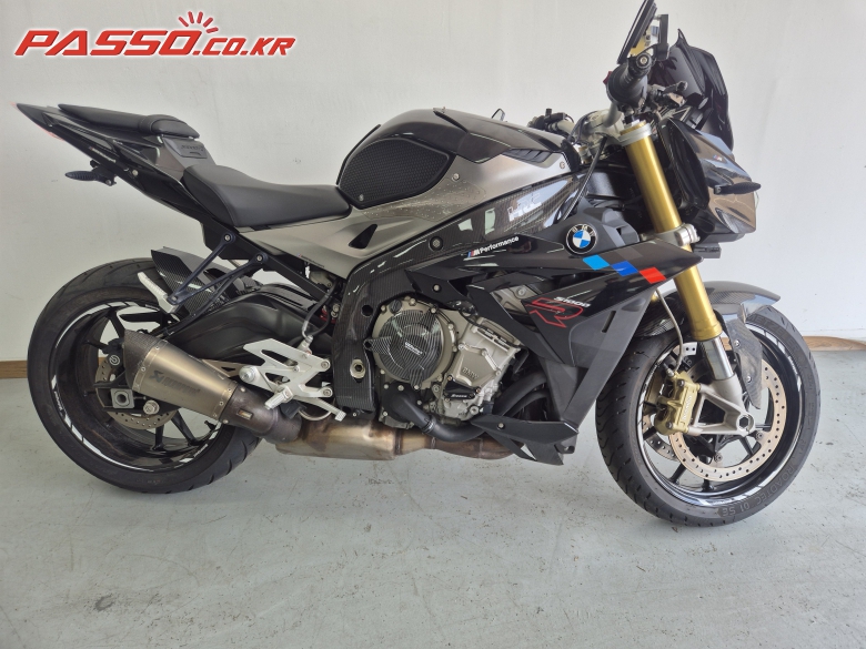 BMW S 1000 R
