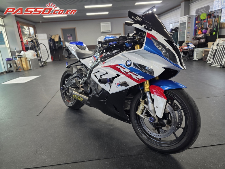 BMW S 1000 RR