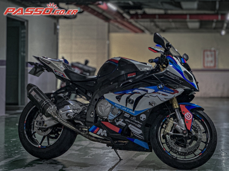 BMW S 1000 RR
