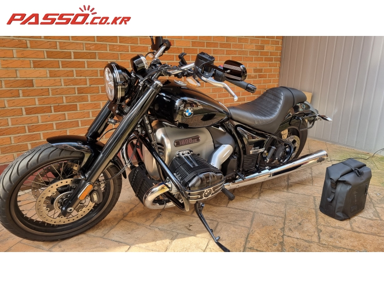 BMW R 18