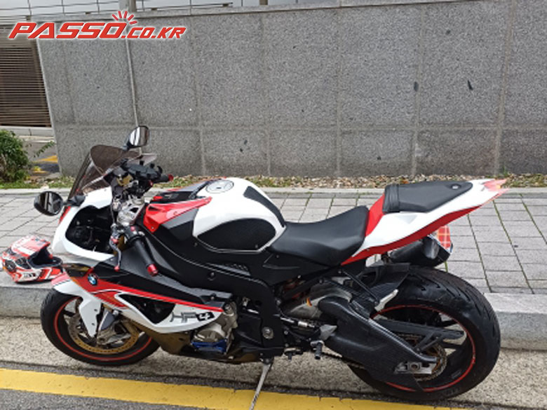 BMW S 1000 RR