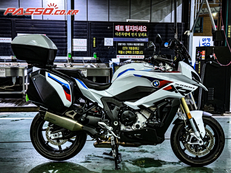 BMW S 1000 XR