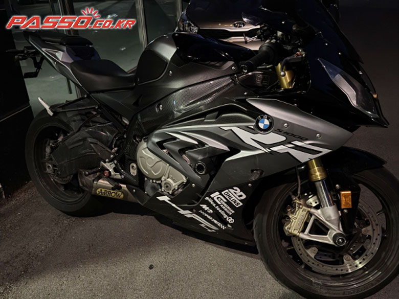 BMW S 1000 RR
