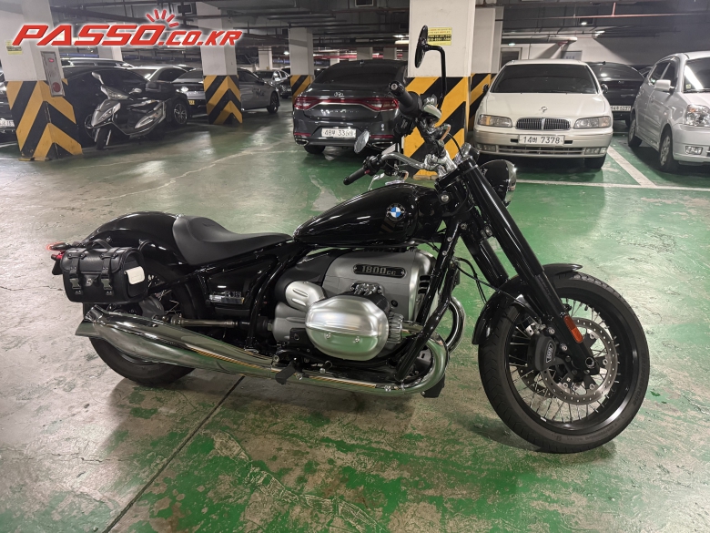 BMW R 18