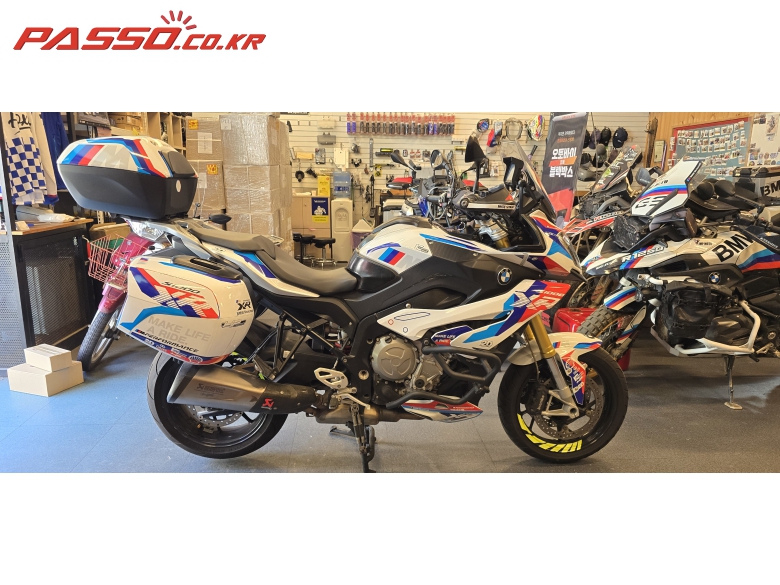 BMW S 1000 XR