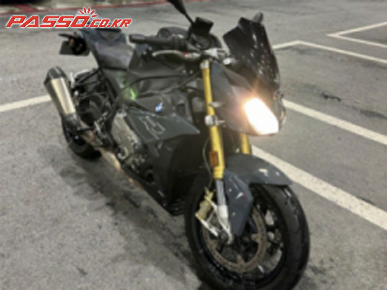 BMW S 1000 R