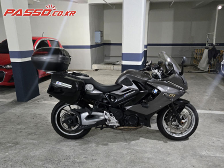BMW F 800 GT