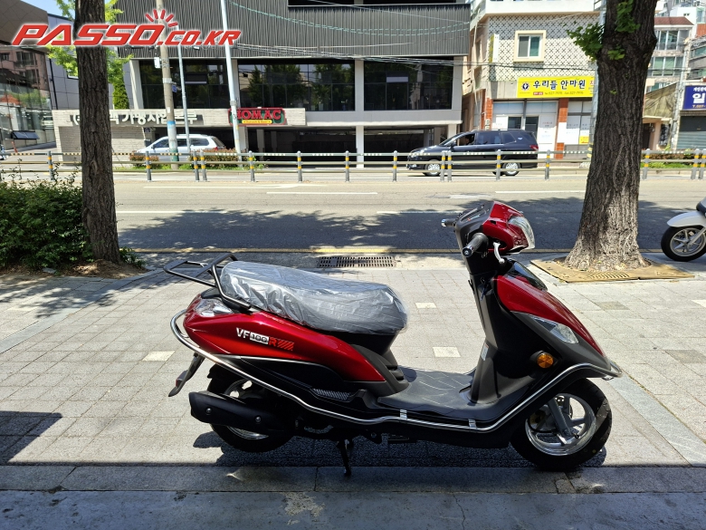 DNA Motors/Daelim VF 100 R