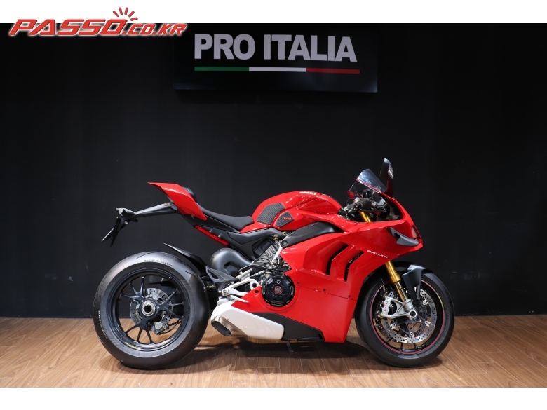 Ducati 파니갈레 V4 S