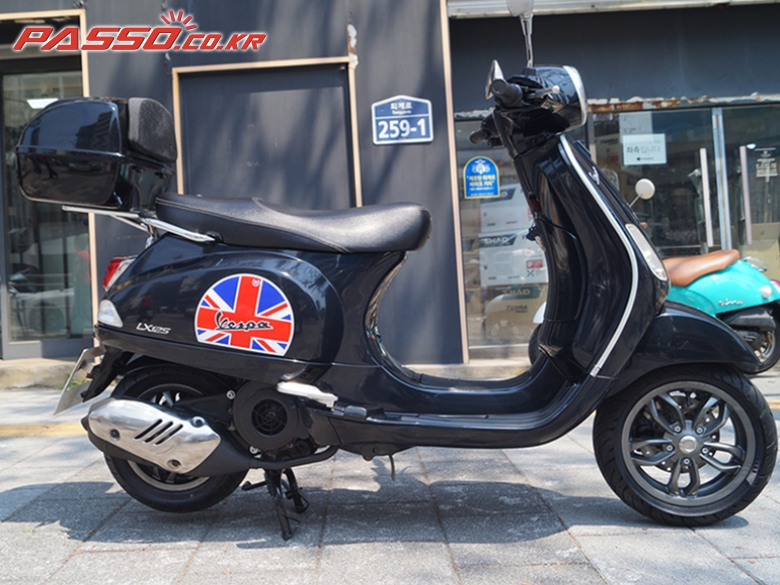 Vespa LX 125