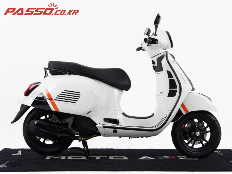 Vespa GTS 125 슈퍼스포츠