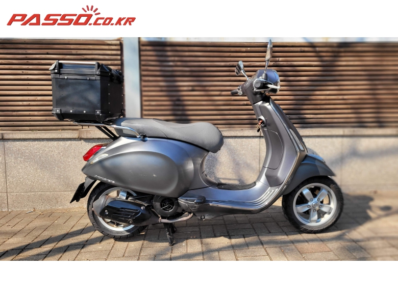 Vespa 프리마베라 125 V3