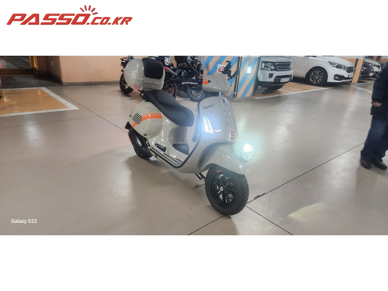 Vespa GTV 300