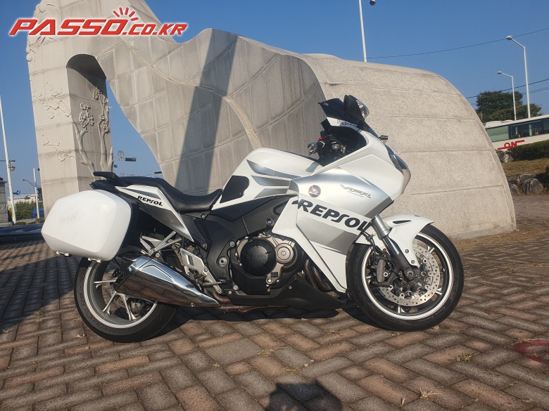 Honda VFR 1200 F