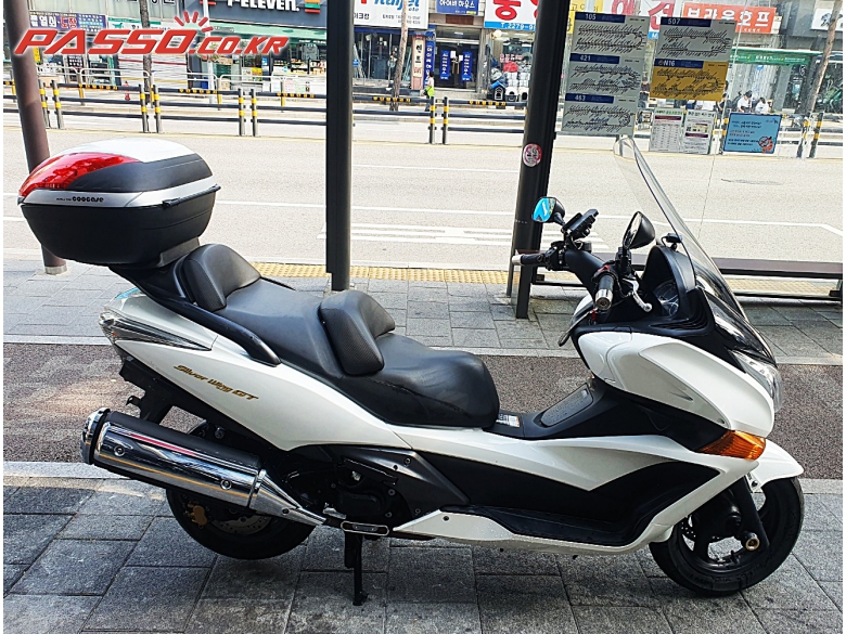 Honda 실버윙 600