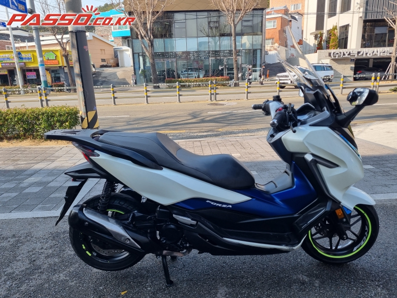 Honda 포르자 300